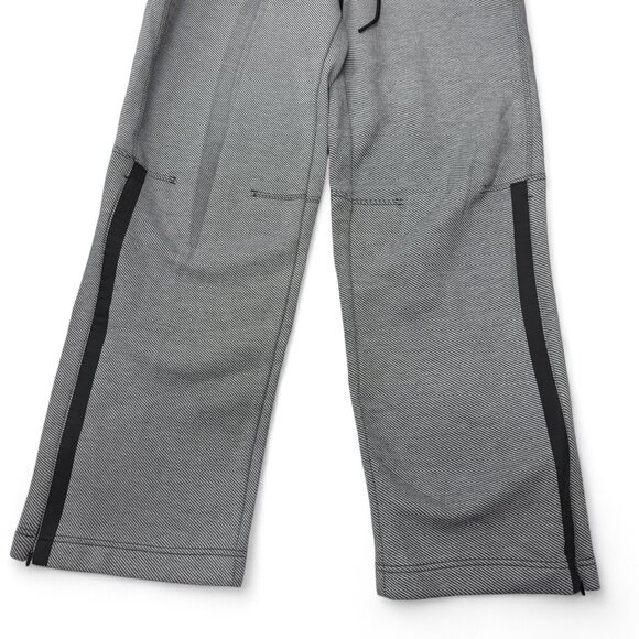 Nike Sportswear Tech Fleece Sweatpants Womens Small NWT Gray‎ Black Pants - Picture 14 of 15